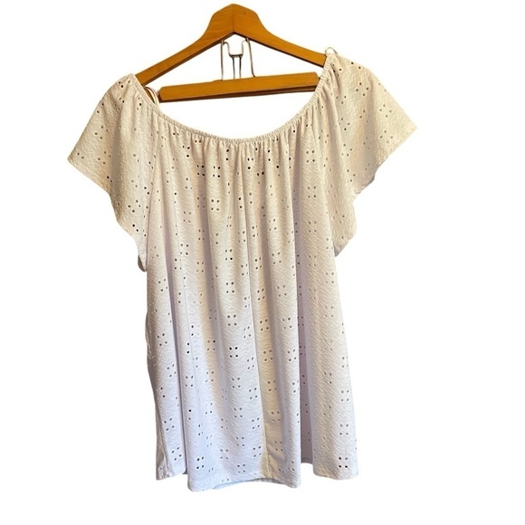 Kim & Cami White Stretchy Eyelet Top -Size 2X NWT- - Picture 3 of 8